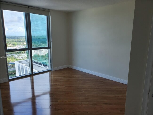 Building Photo - 9066 SW 73rd Ct Unit 1808