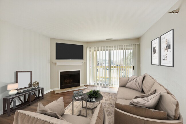 Photo - 107 Glengarry Dr Unit 201