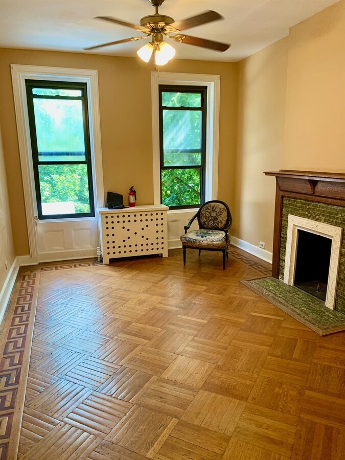 Photo - 1446 Dean St Unit 3