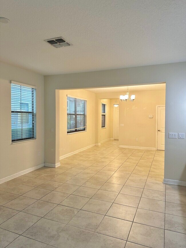 11066 Whistling Pne Wy Townhome Townhome Rental in Orlando FL