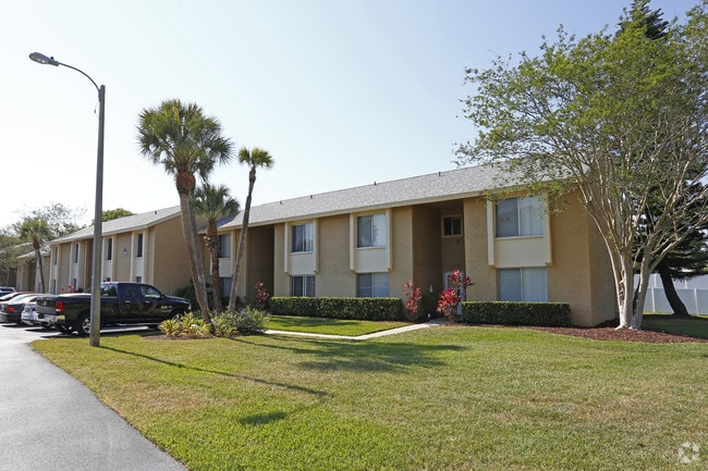Silver Palms Apartments