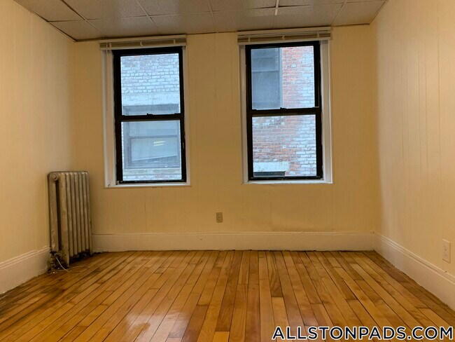 Photo - 437 Cambridge St Unidad 22