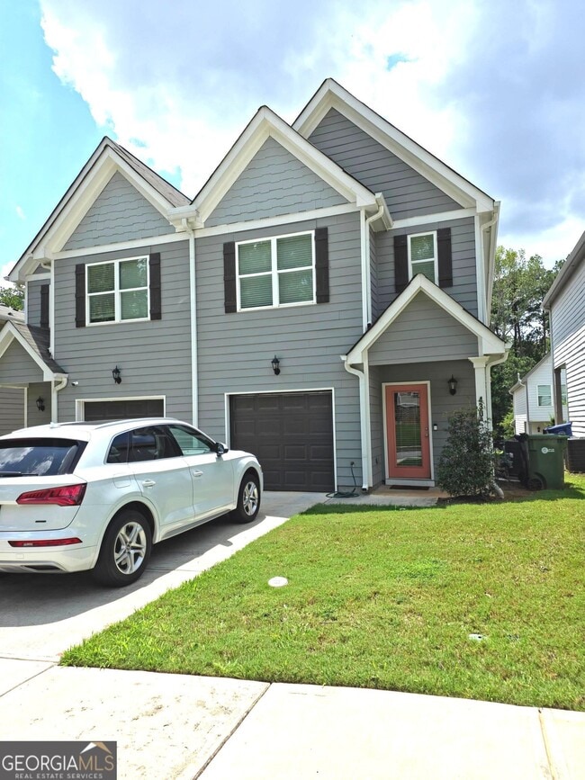 Building Photo - 430 Village Creek Dr SE