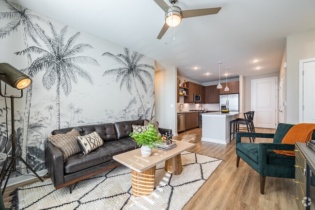 2BR, 2BA - 1066SF