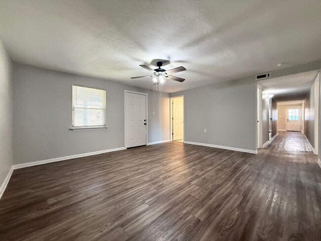 Photo - 3711 Bowers St