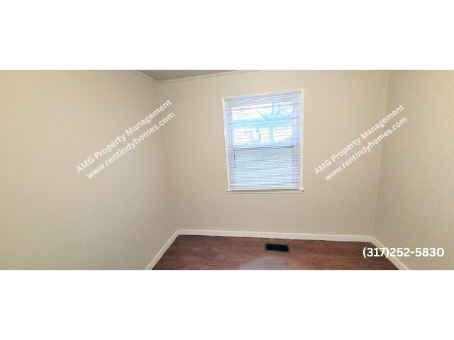 Charming Lawrence Township Duplex!