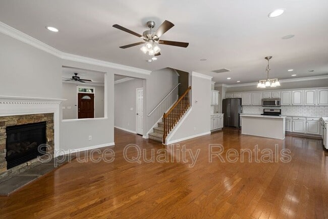 Photo - 206 Northlands Dr