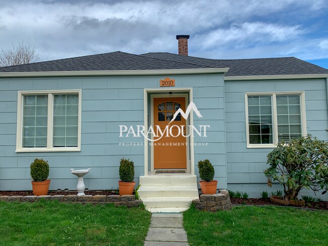 Photo - Cozy 2 Bed 1 Bath with Partial Water Views...