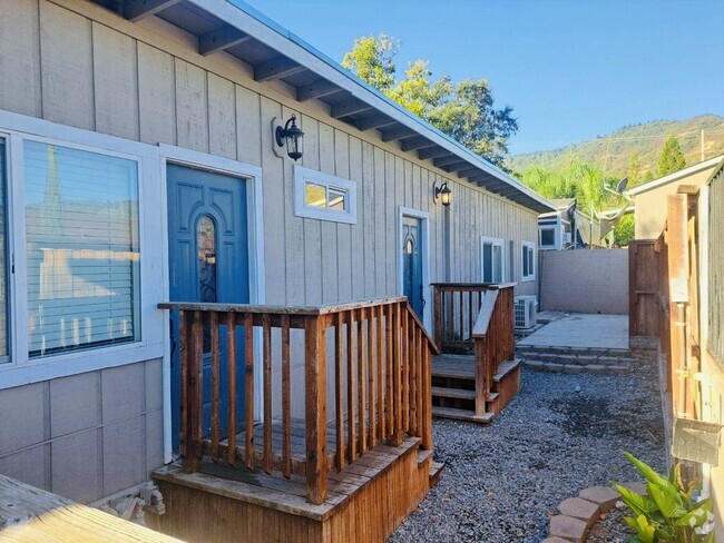 Building Photo - Awesome home rental opportunity at Ukiah C...