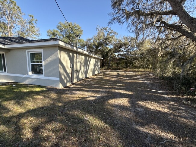 235 Locust Pass Cir