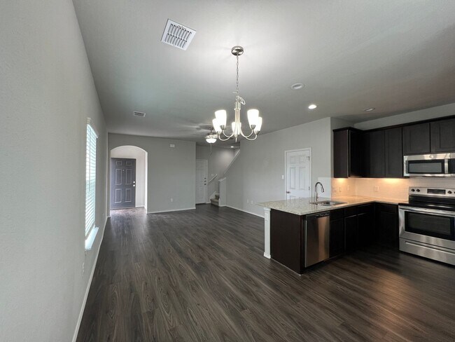 Photo - Luxury 3/2 Duplex in Seguin, Texas