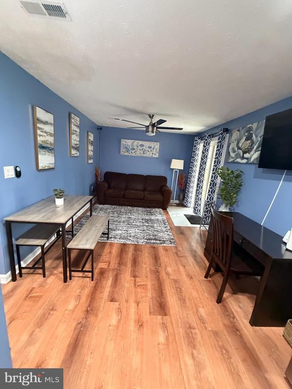 Photo - 311 Kings Crest Dr
