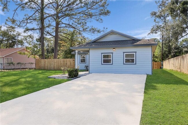 Photo - 19 Robin Hood Dr