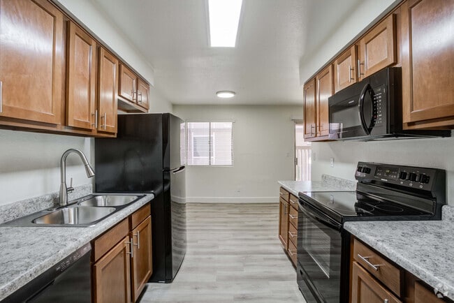 Building Photo - IMT Desert Palm Village Rental