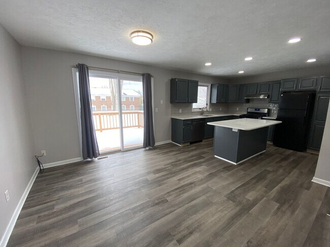 Photo - 2147-2149 Countrywood Dr SE Unit 2147 Countrywood Dr SE