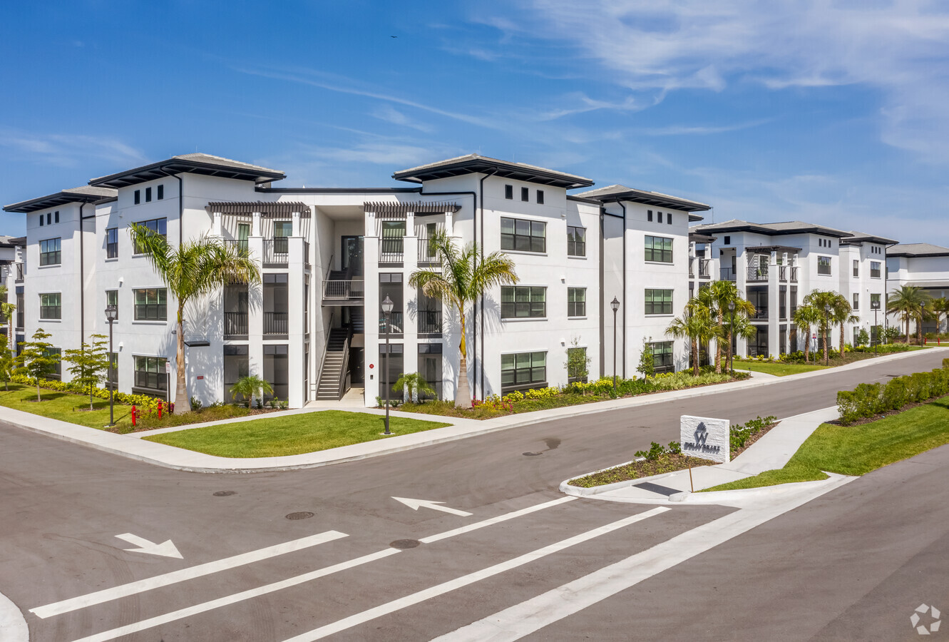 Amira Choice Apartments - Sarasota, FL | ForRent.com