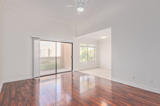 3600 N Hayden Rd Unit 2810