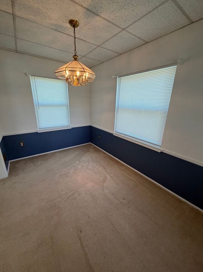 Photo - 3 Bedroom, 2 Full Bath Home with 4-Season Room, Garage & Large Lot
