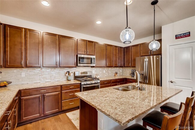 Photo - 511 E Hinsdale Ave