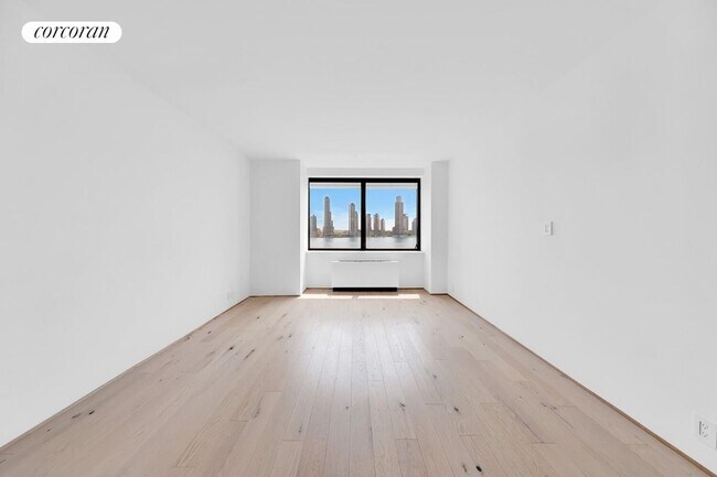 Photo - 415 E 37th St Condo