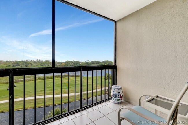 Photo - 1566 Bridgewood Dr