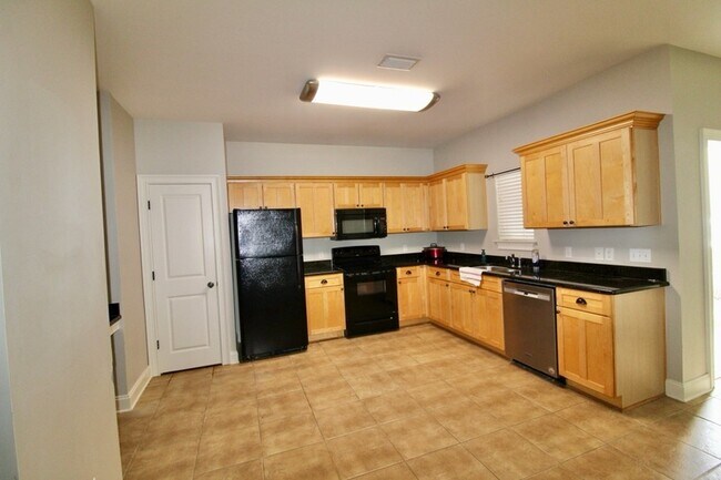30 N Wildflower Dr