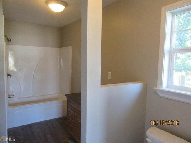 Photo - 222 S Mulberry St