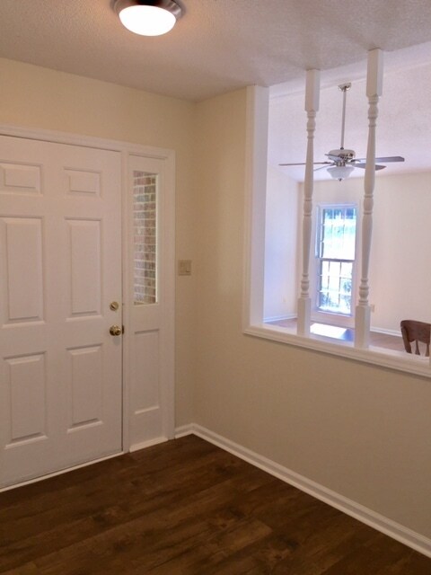 Photo - Like New Home Near Sisky YMCA