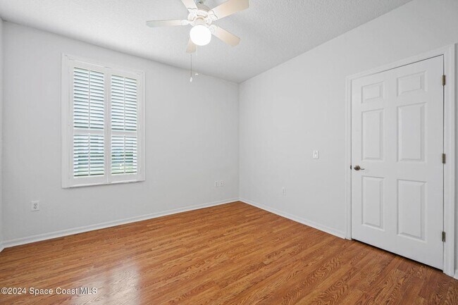 Photo - 501 Trotter Ln