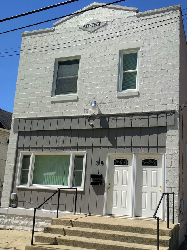 510 S Academy St 1 Townhome Townhome Rental in Stoughton WI