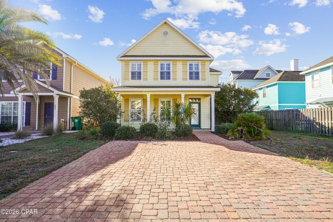 Building Photo - 323 Madison Circle