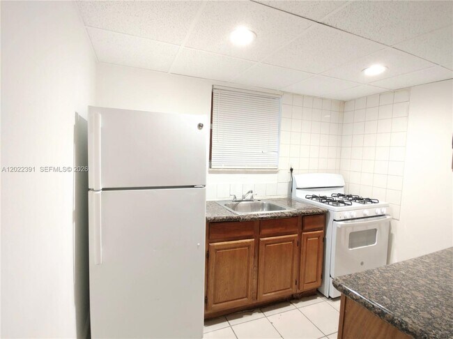 Photo - 1265 W 24th St Unit 108