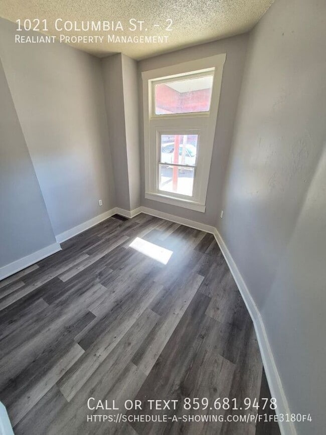 Photo - 1021 Columbia St Unit 2