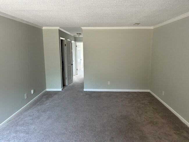Photo - Beautiful Mountain Views | 2 Bed | 1.5 Bat... Unit 515