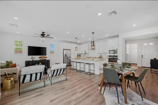 Photo - Dream Home Alert: 5 Bedrooms of Pure Comfo...