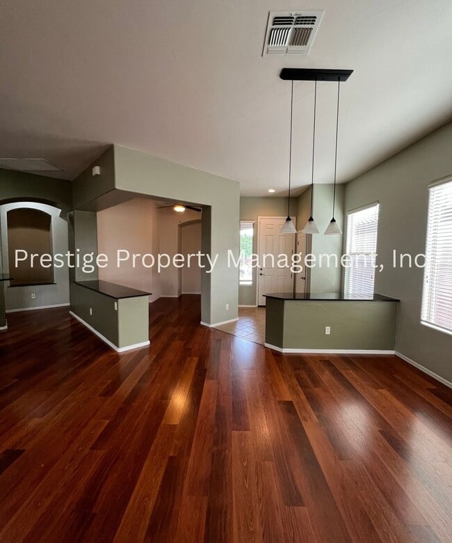 Photo - Gorgeous 4/2 Dove Mountain Home!