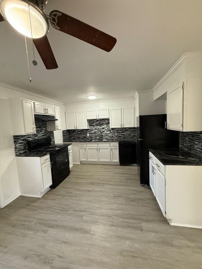 Photo - 4 bed 1 bath