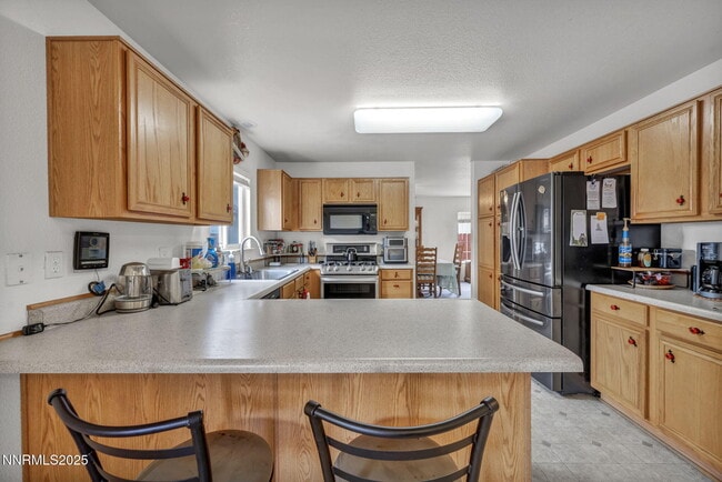 Photo - 17795 Oakview Ct