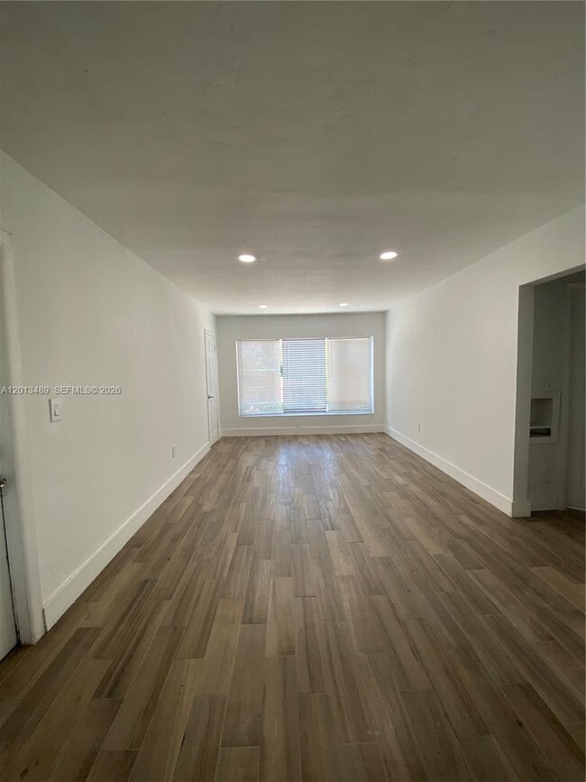 Photo - 1025 NE 78th St Unit 2