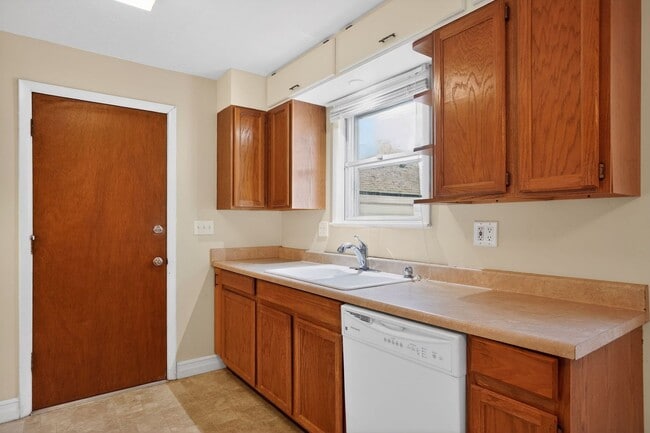 Photo - 4525 SW 180th Ave