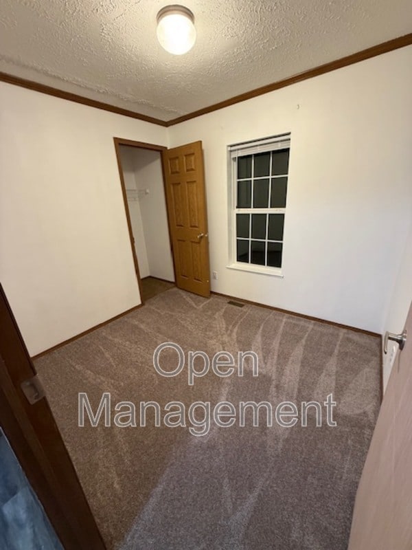 Photo - 1901 First St