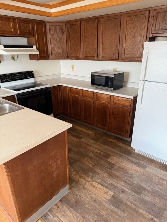 Photo - 2706 Powder Dr