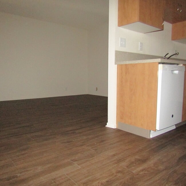 Photo - 1181 E Hollyvale St Unit 1165 #15