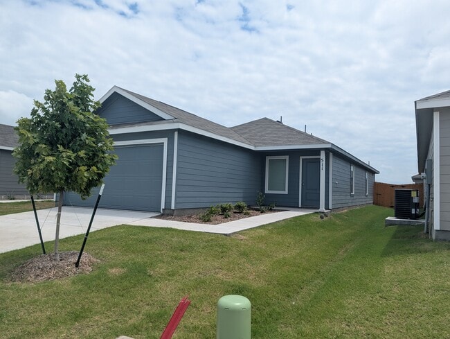 Building Photo - 511 Sandhill Crane Ln