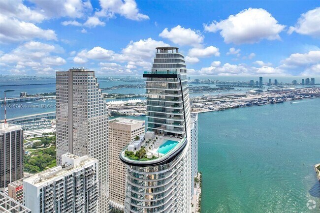Building Photo - 300 Biscayne Blvd Way Unit 503 Rental
