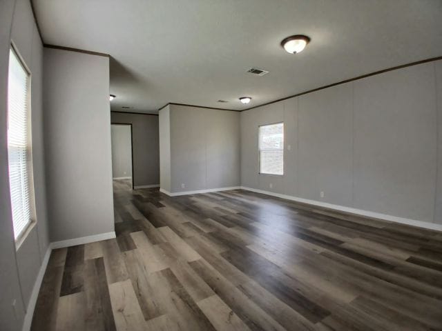 Photo - 13632 Youngstown Ave