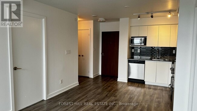 Photo - 160 Flemington Rd Unit 1422