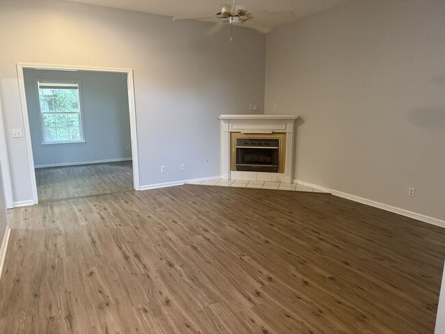 Photo - 2156 Inverness Pkwy