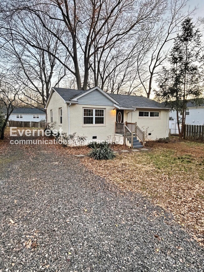 Photo - 144 British Lake Dr