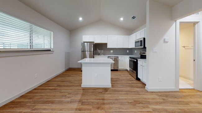 Photo - Lakewood Village